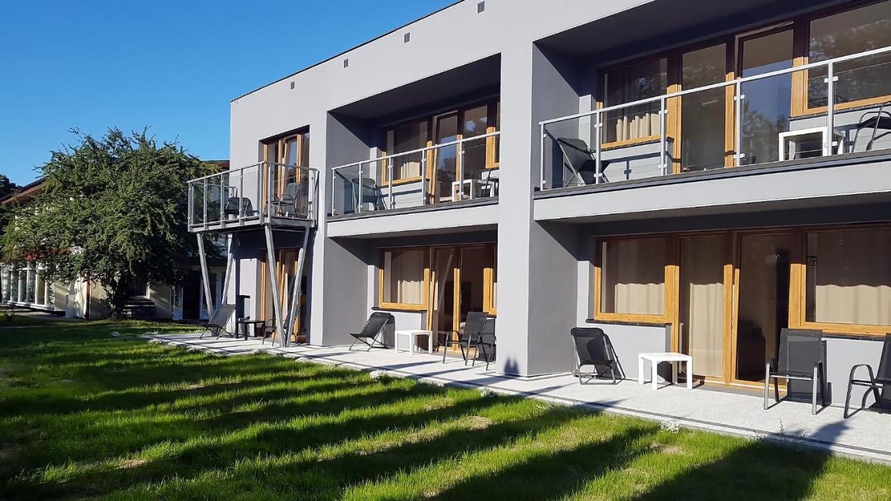 Wodnik Uslugi Hotelarskie, Apartamenty Rowy  Exterior photo